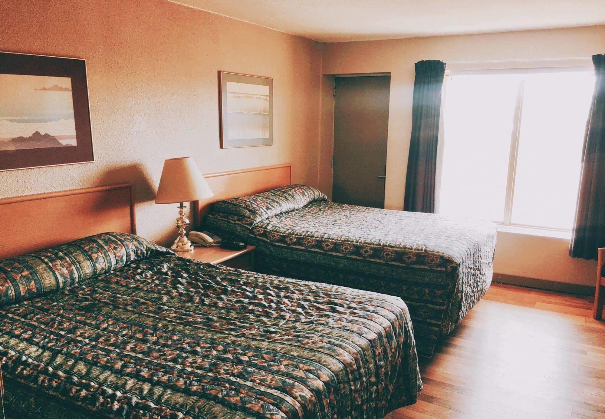 Hi Valley Motor Inn Valleyview Екстериор снимка